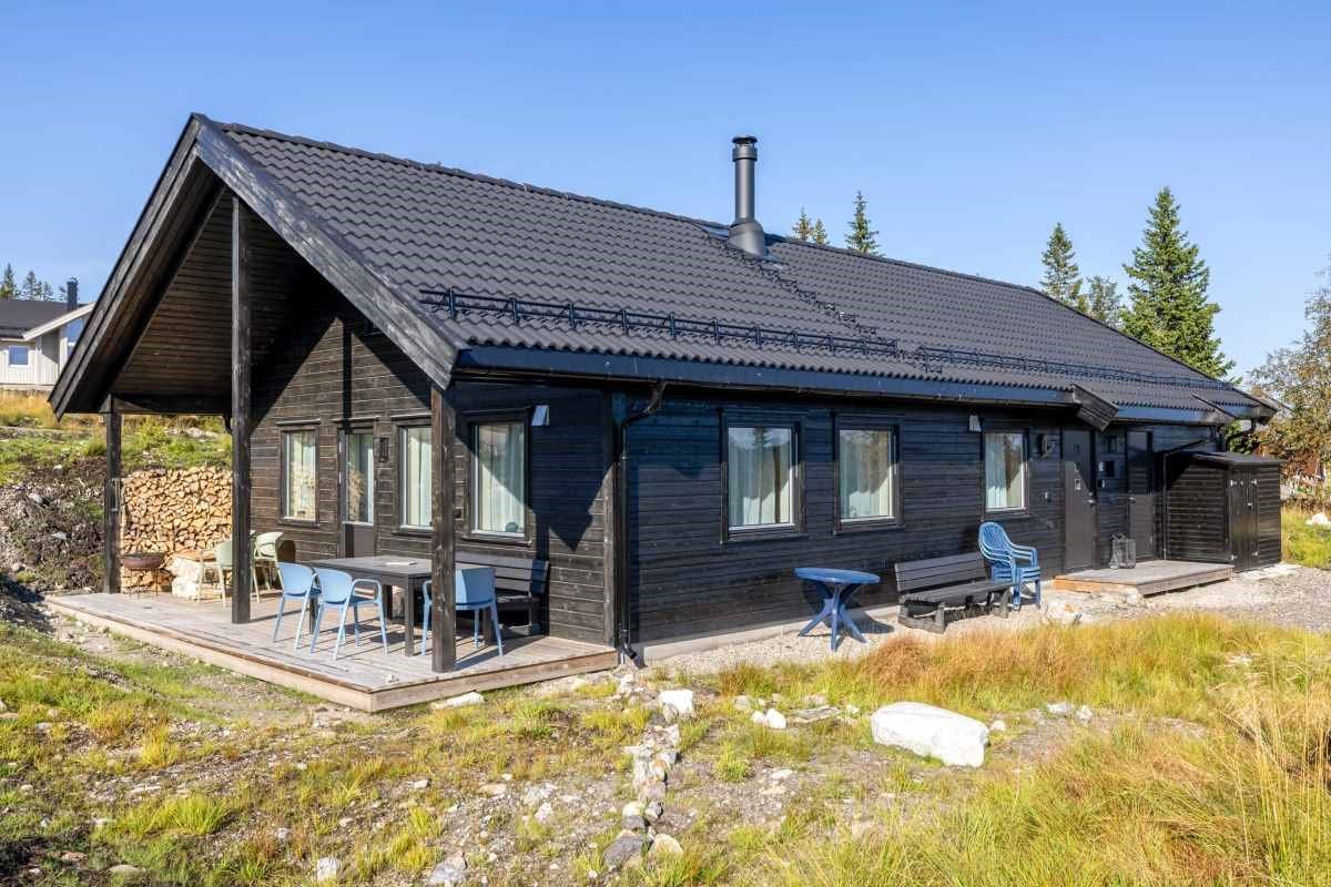 Elgen hytte med shuffleboard og gangavstand til skiløyper på Budor