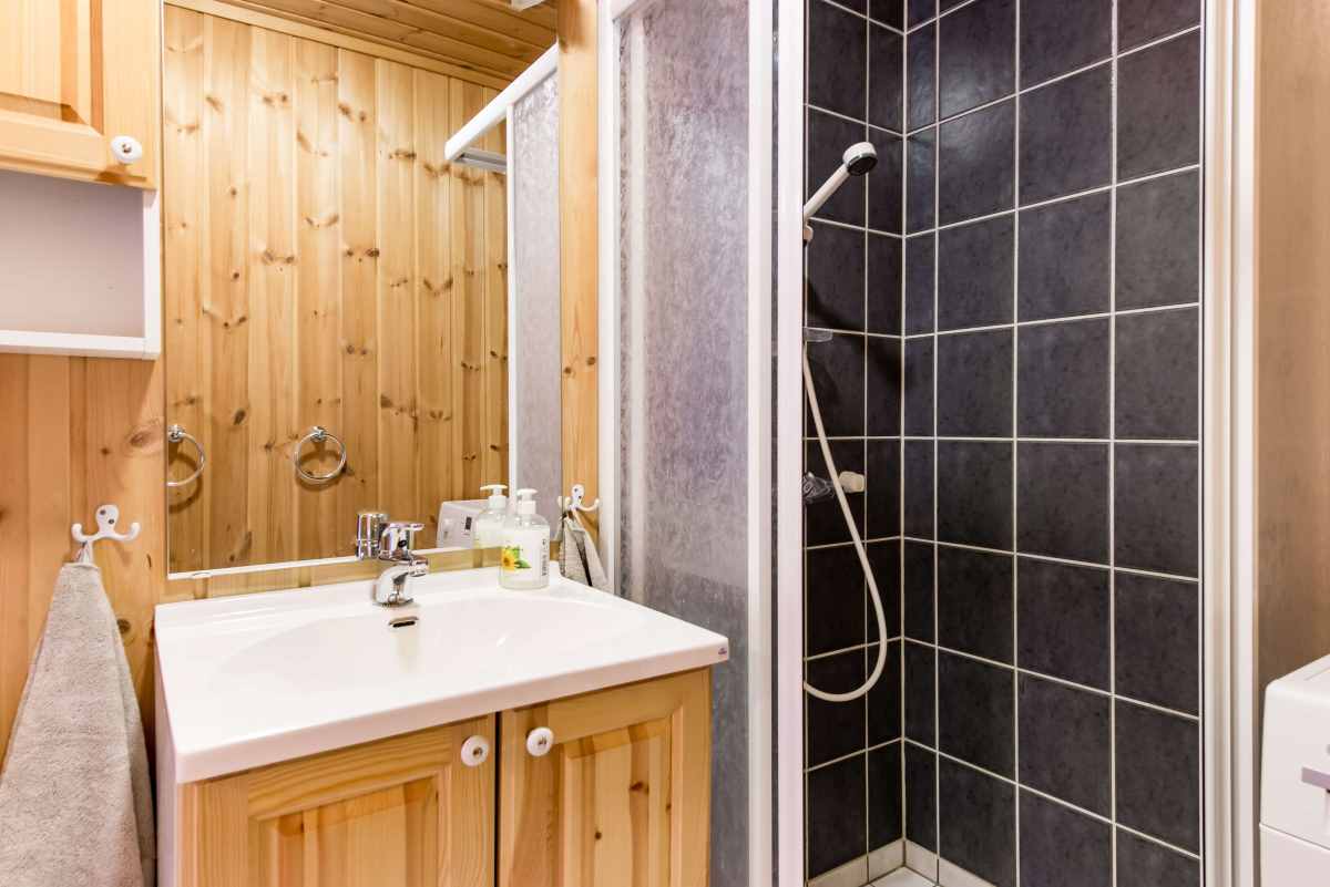 Bad i Leilighet 8F på Budor