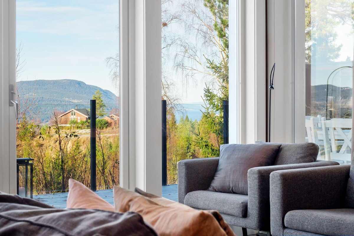 Utsikt over Mjøsa fra Mjøsli Lodge i Mjøsli