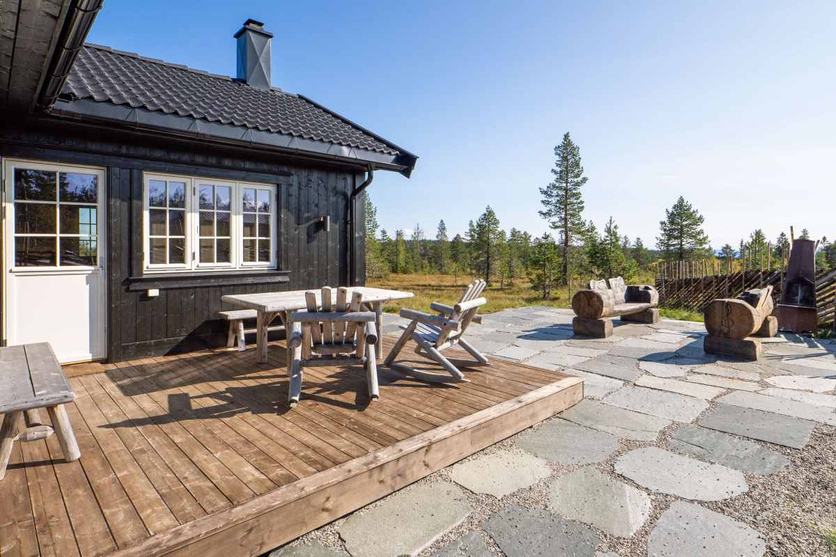 Uteområde sommer Villa Budor